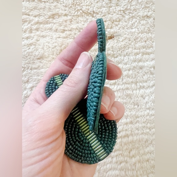 Bauble Bar Anthropologie Green Beaded Gold Disc Large Statement Earrings Holiday - Picture 5 of 6